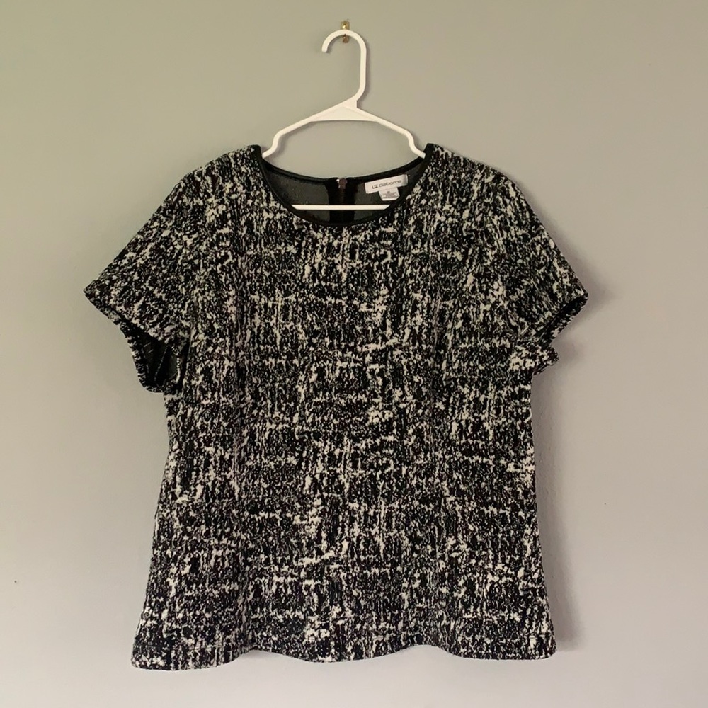 L Zipper Detail Top
